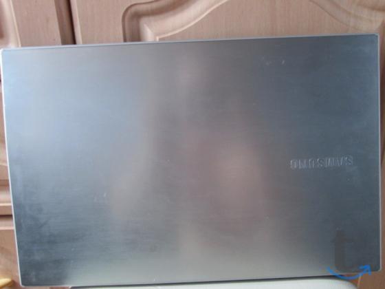 Ноутбук Samsung NP305V5A-S0HRU + Samsung NP-R60S в Йошкар-Оле